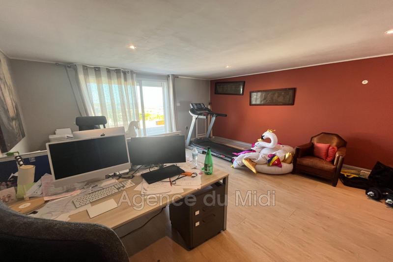 Maison - 212 m² - 6 pièces