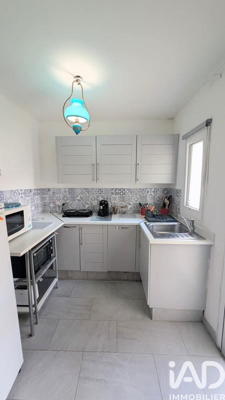 Maison - 98 m² - 5 pièces