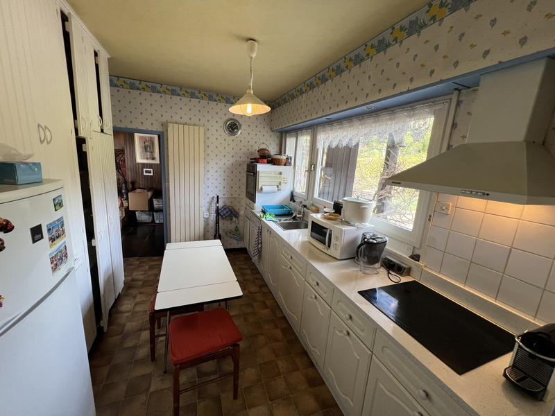 Maison - 268 m² - 6 pièces