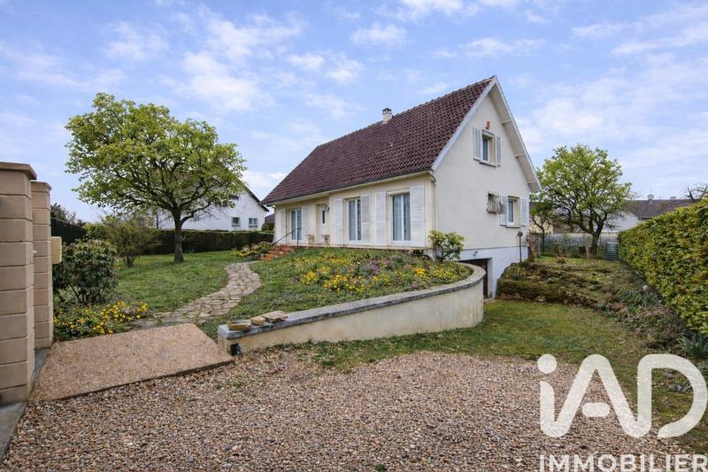 Maison - 152 m² - 6 pièces