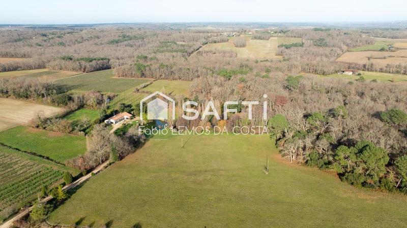 Maison - 278 m² - 8 pièces