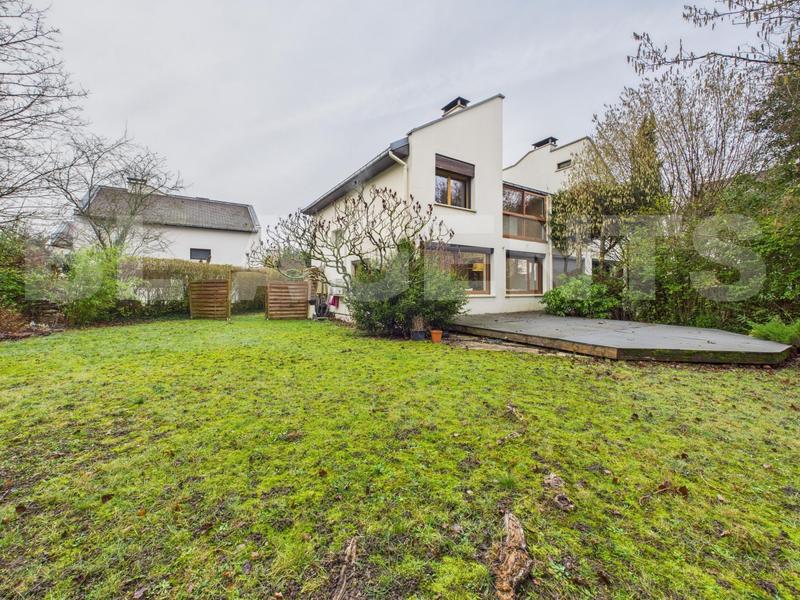 Maison - 138 m² - 6 pièces