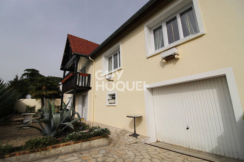 Maison - 180 m² - 7 pièces