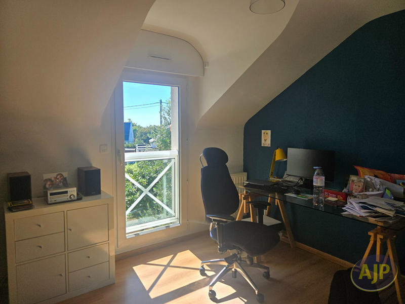 Maison - 166 m² - 7 pièces