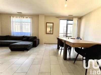 Appartement - 80 m² - 3 pièces