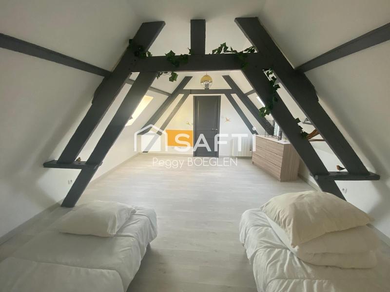 Maison - 110 m² - 9 pièces