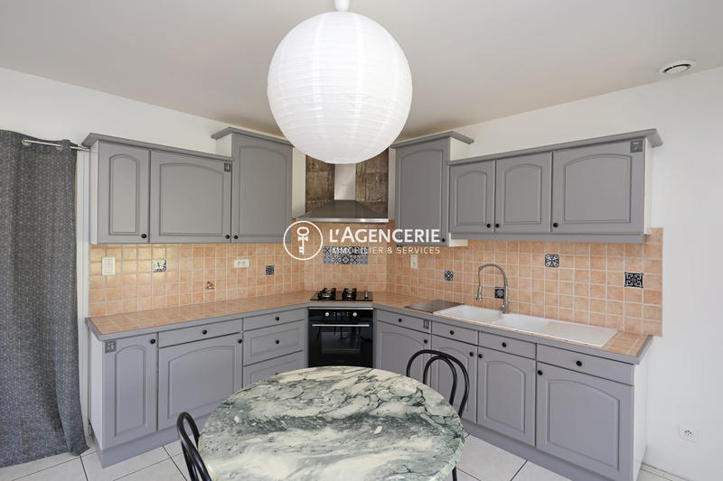 Maison traditionnelle - 120 m² - 6 pièces