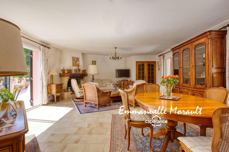 Villa - 210 m² - 7 pièces