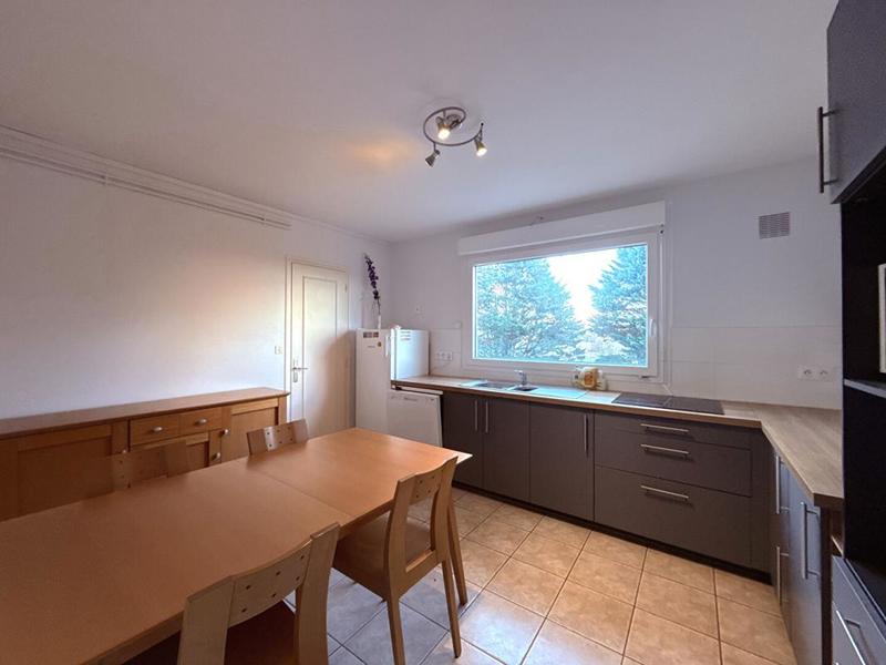 Appartement - 102 m² - 5 pièces