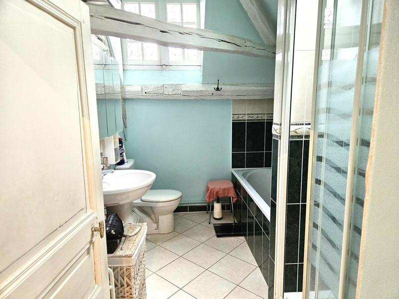 Propriété - 383 m² - 12 pièces