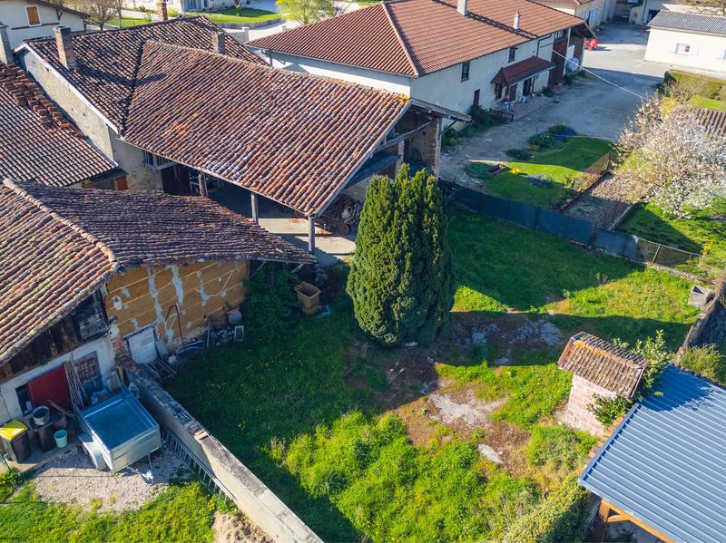 Maison - 300 m² - 10 pièces