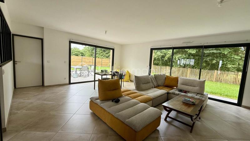 Maison - 133 m² - 5 pièces