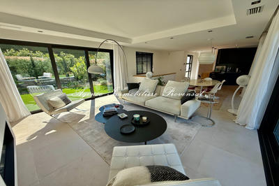 Appartement - 170 m² - 4 pièces