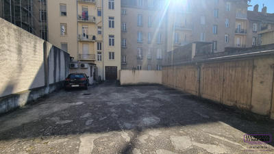 Parking / Garage - 15 m²