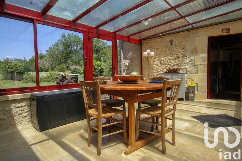 Maison - 180 m² - 7 pièces