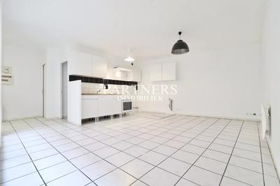 Appartement - 56 m² - 2 pièces