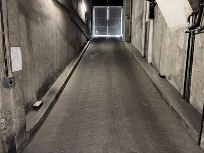 Parking / Garage - 25 m²