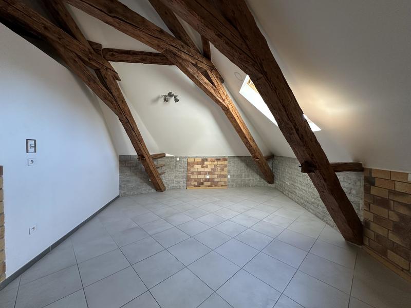 Appartement - 96 m² - 3 pièces