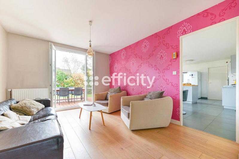 Pavillon - 169 m² - 7 pièces