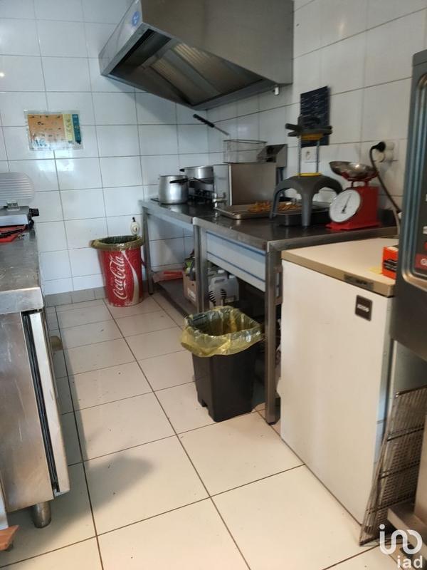 Local commercial - 1 500 m²