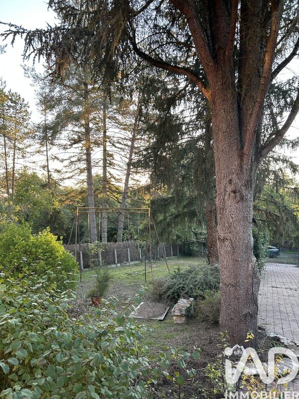 Maison - 137 m² - 5 pièces