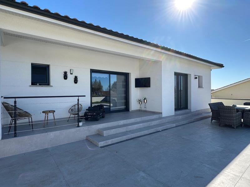 Maison - 143 m² - 5 pièces