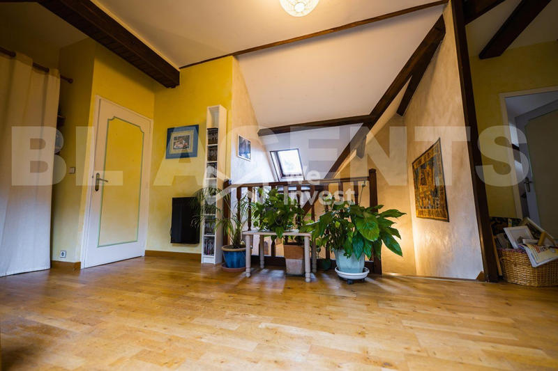 Maison - 142 m² - 7 pièces