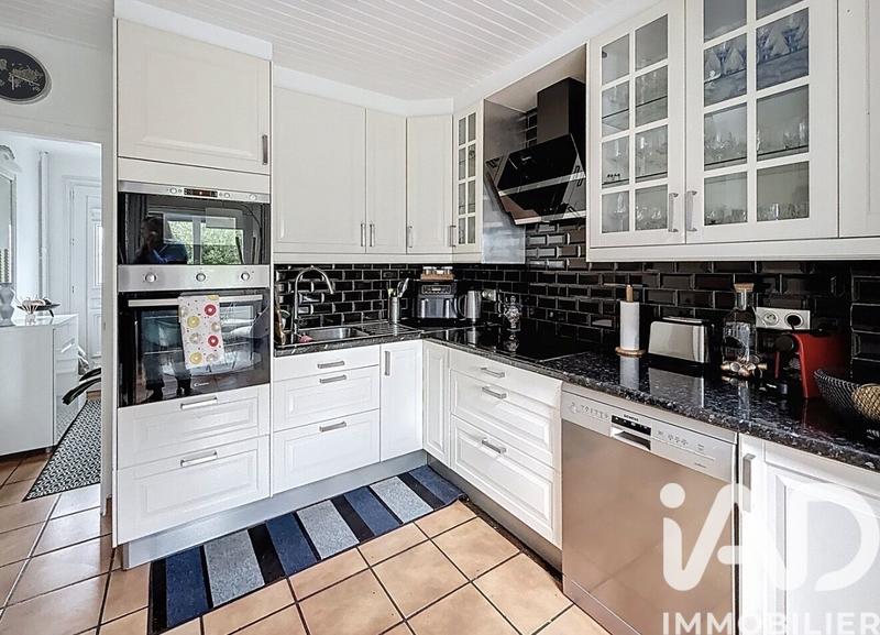 Maison - 120 m² - 6 pièces