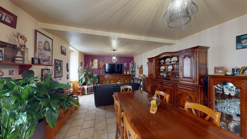 Maison - 105 m² - 4 pièces