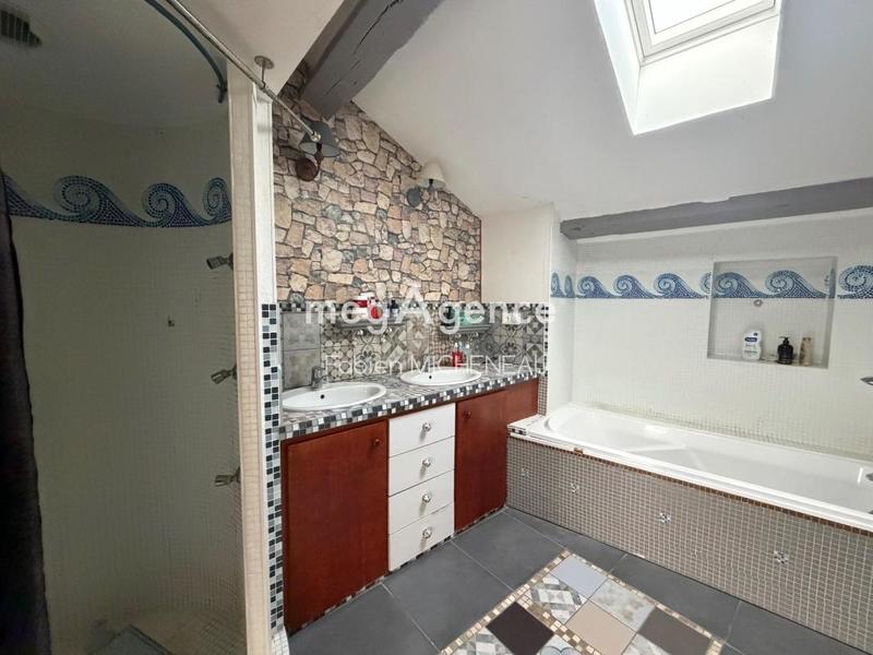 Maison de campagne - 202 m² - 7 pièces