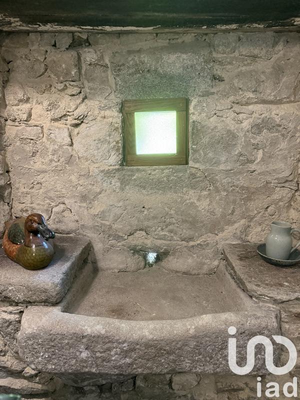 Maison - 233 m² - 6 pièces