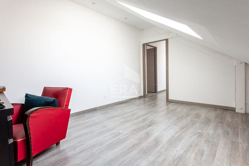 Maison - 135 m² - 6 pièces