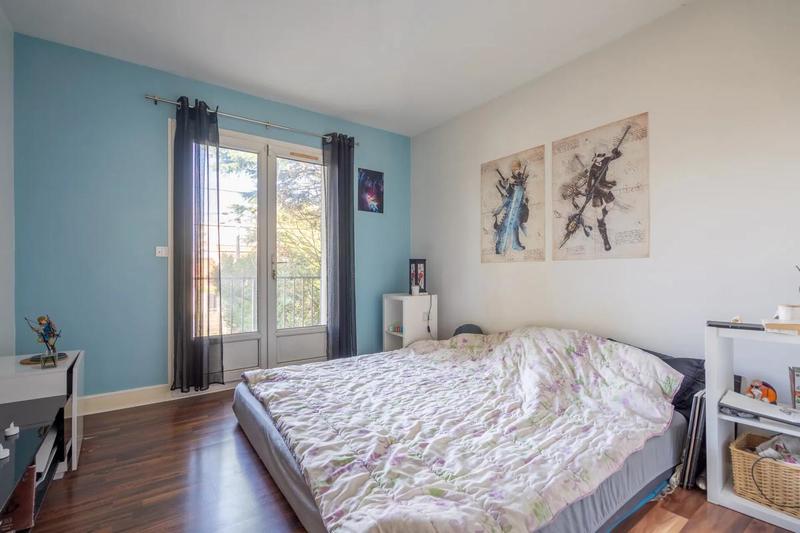 Maison - 177 m² - 7 pièces