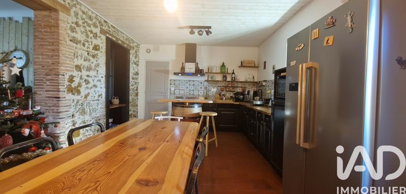 Maison - 206 m² - 8 pièces