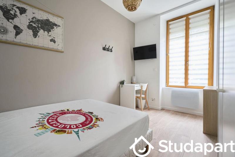 Chambre - 10 m² - 1 pièce