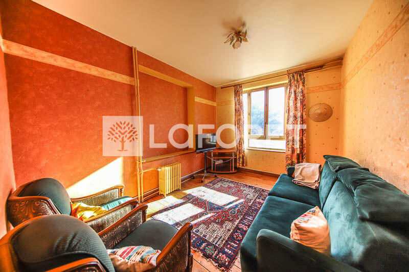 Maison - 828 m² - 30 pièces