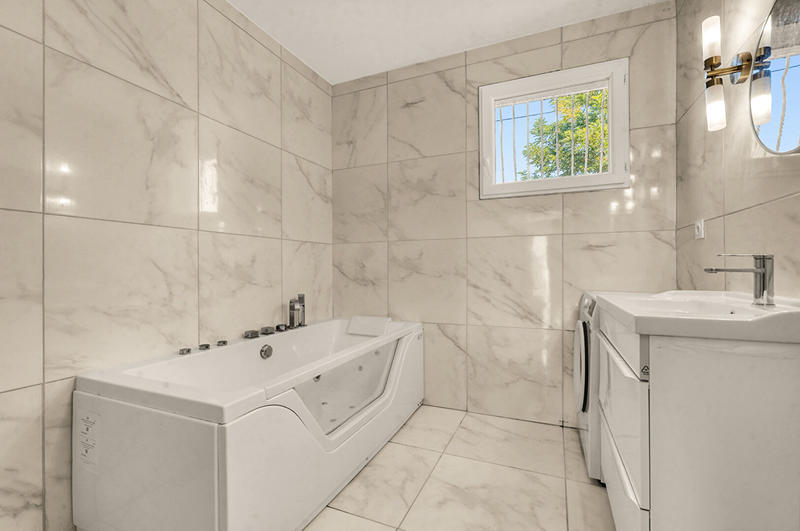 Maison - 182 m² - 7 pièces