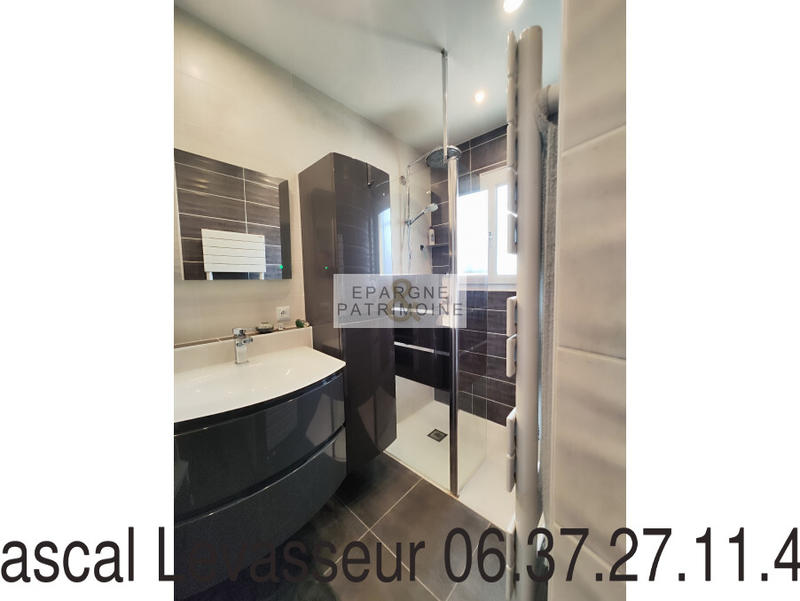 Maison - 168 m² - 7 pièces