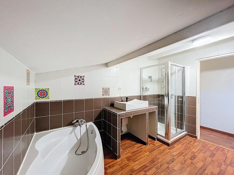 Appartement - 72 m² - 3 pièces