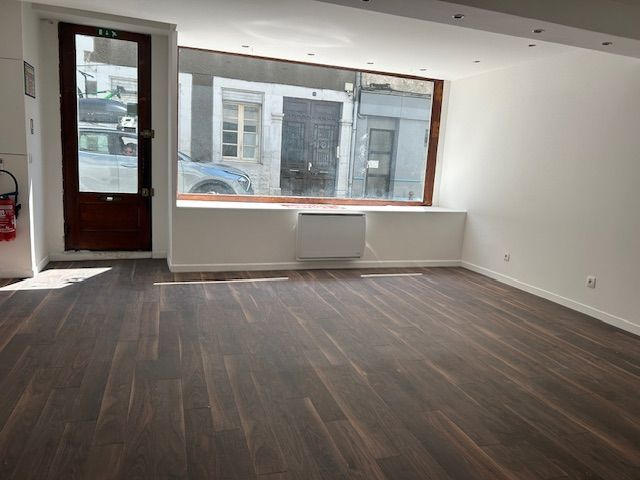 Local commercial - 38 m² - 2 pièces