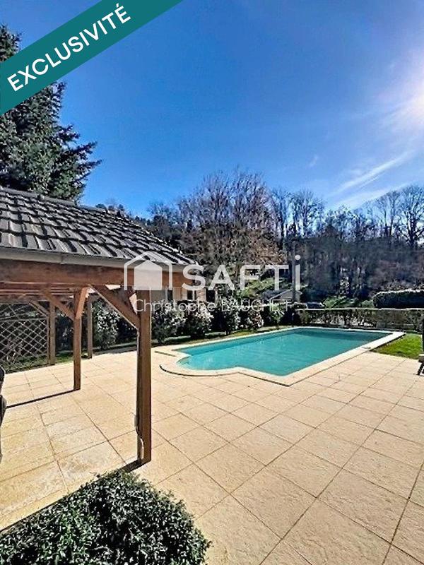 Maison - 94 m² - 4 pièces