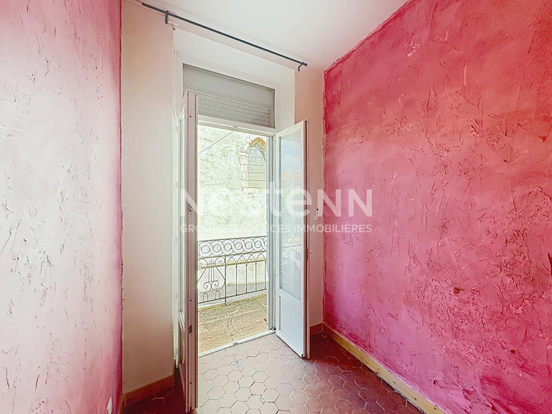 Immeuble - 232 m² - 8 pièces