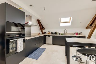 Appartement - 96 m² - 4 pièces