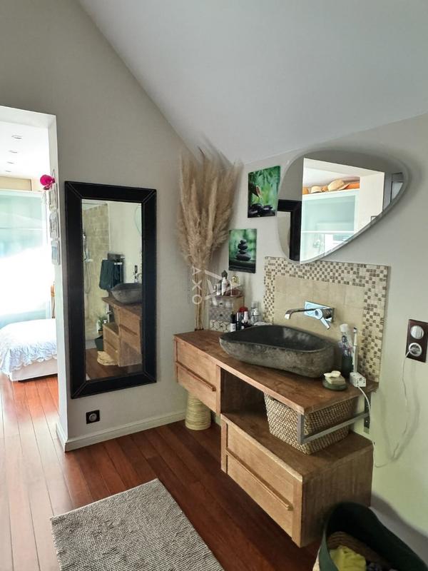 Maison - 172 m² - 6 pièces