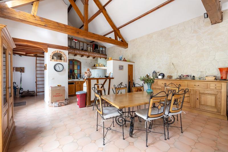 Maison ancienne - 177 m² - 7 pièces