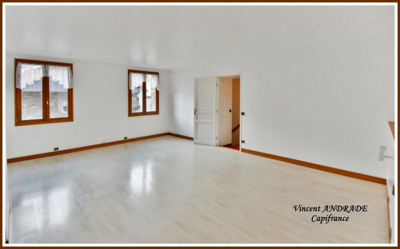 Maison en pierre - 117 m² - 5 pièces