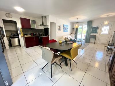 Maison - 89 m² - 4 pièces