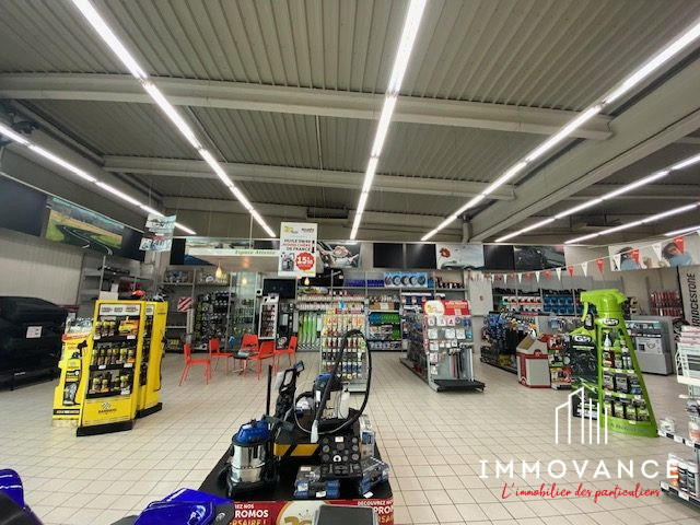 Magasins - 126 m²
