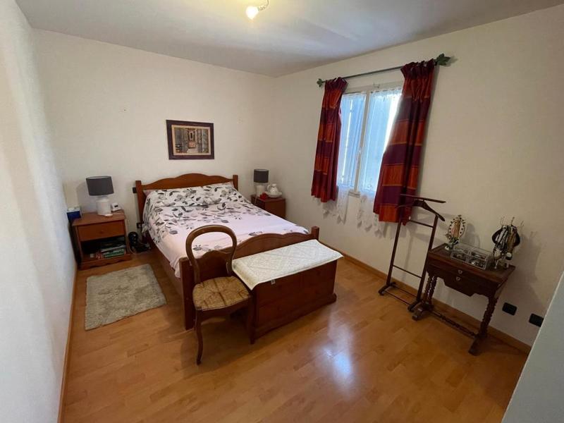 Maison - 202 m² - 8 pièces