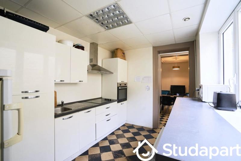 Chambre - 18 m² - 1 pièce